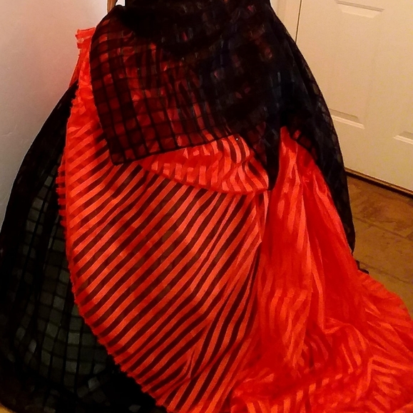 Sample Gown Only - DRUNELLA Goth Black & Orange Wedding Ballgown Set - Picture 7 of 7